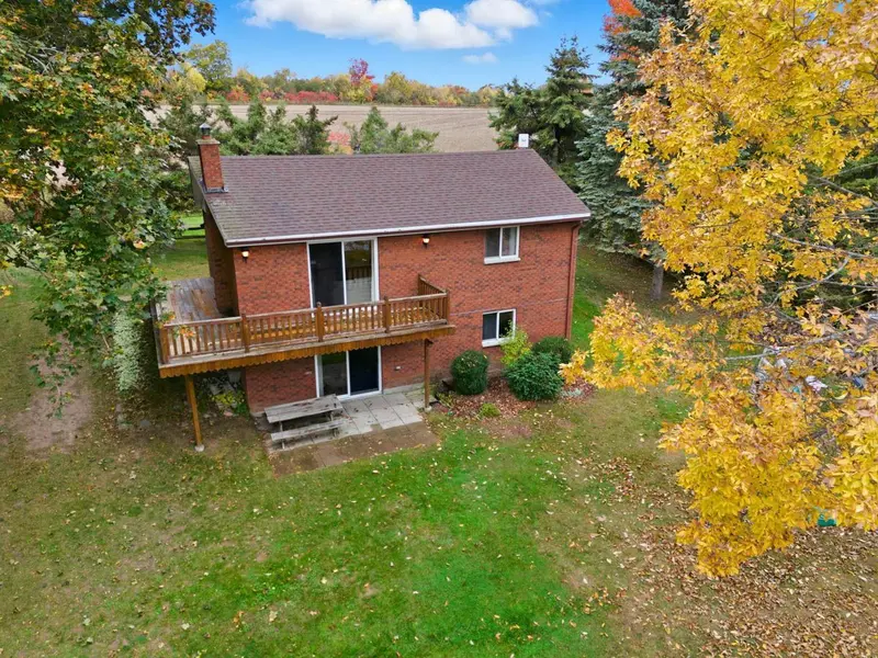 94 Plum Point LN, Kawartha Lakes, ON K0M 2C0