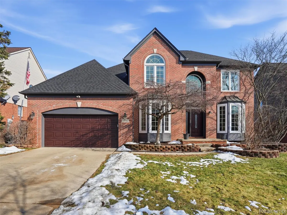 436 Wedington CT, Rochester, MI 48307