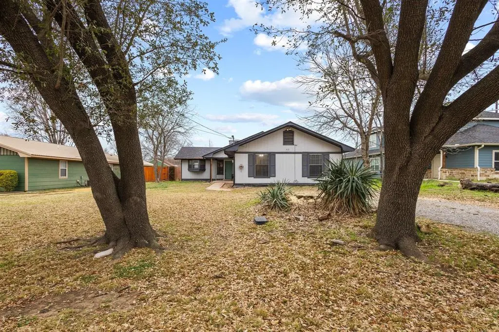 412 Main Street, Pottsboro, TX 75076