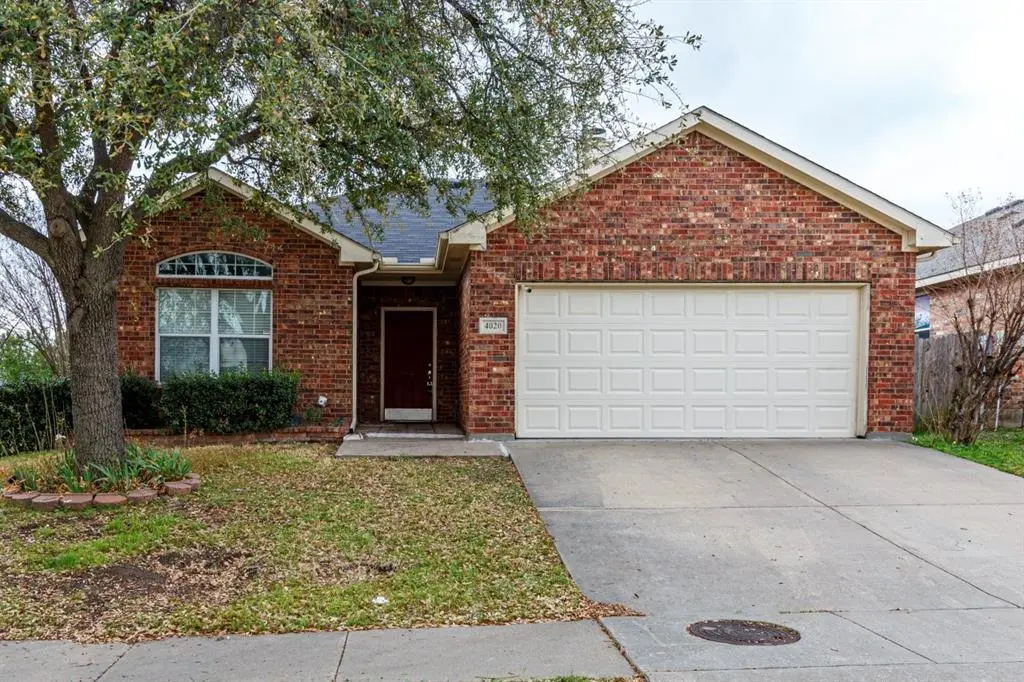 4020 Big Thicket Drive, Fort Worth, TX 76244