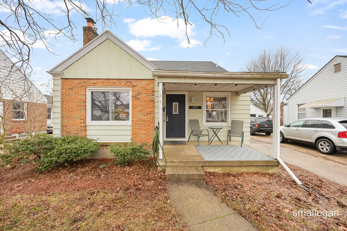 1811 Fremont AVE NW, City Of Grand Rapids, MI 49504