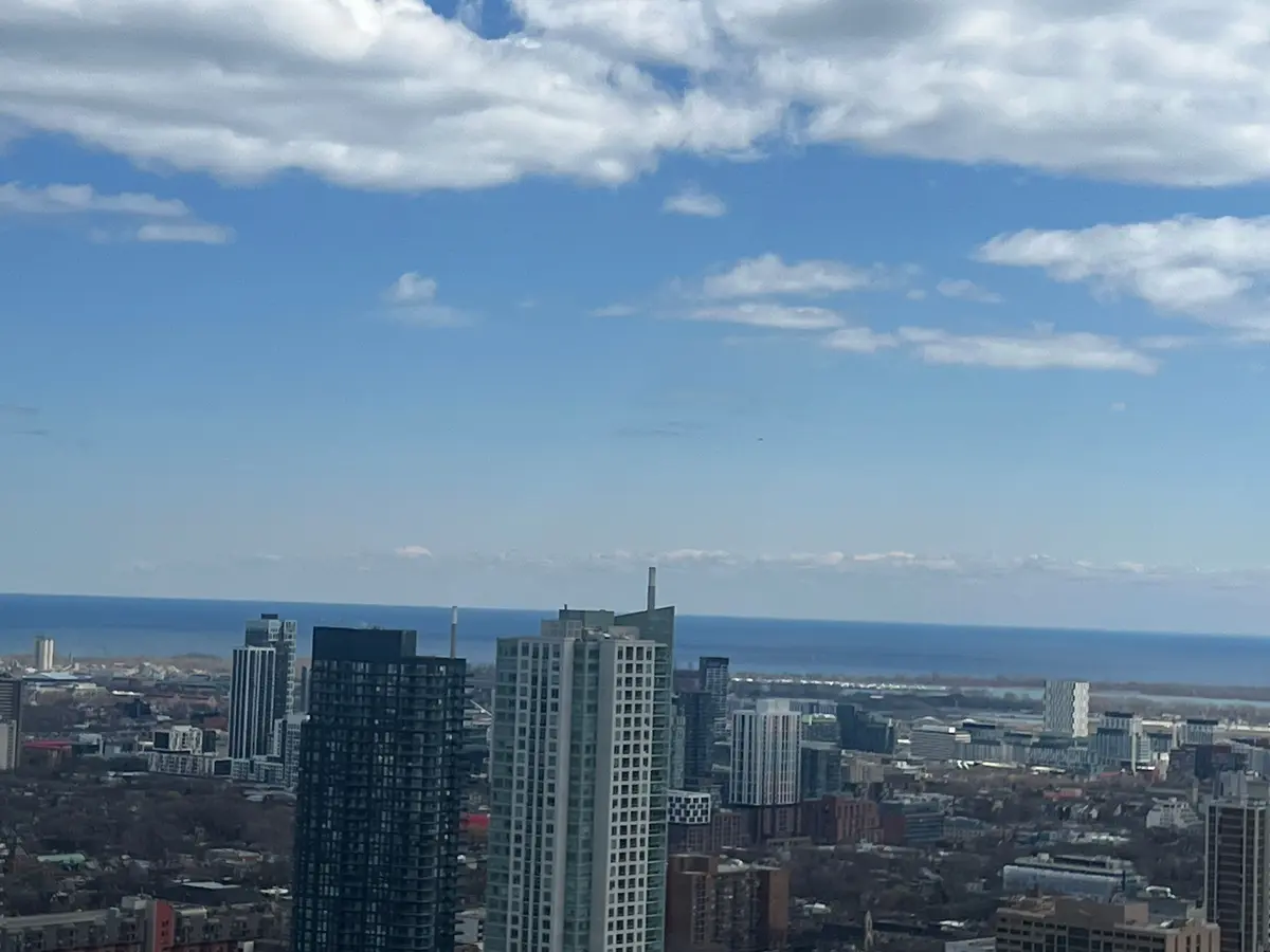 634 Church ST #4107, Toronto C08, ON M4Y 0G9