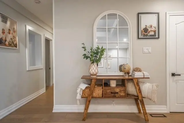 201 Southlawn AVE, Oshawa, ON L1H 3Y5