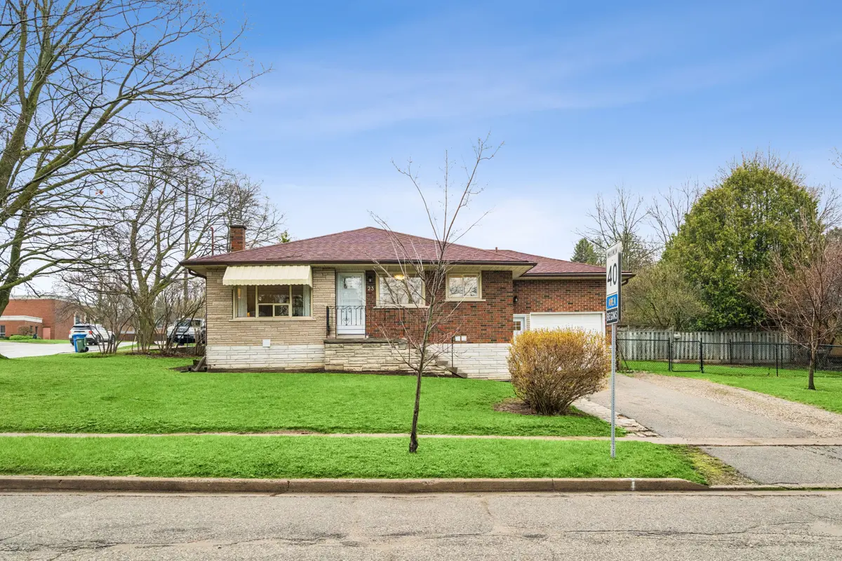 23 Knightswood BLVD, Guelph, ON N1E 3W3