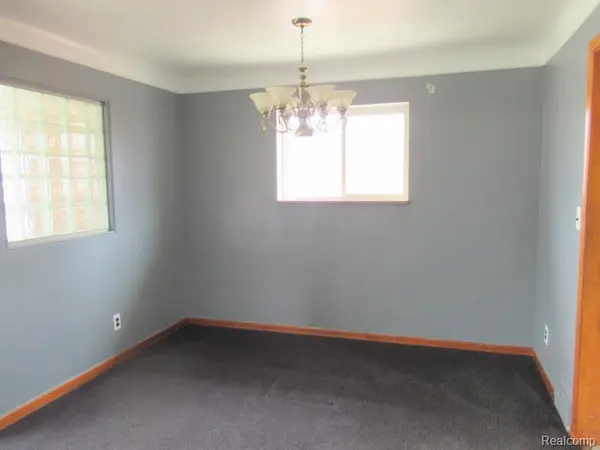 17716 Veronica AVE, Eastpointe, MI 48021