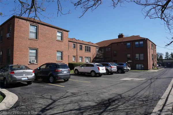 22673 Garrison ST ##208, Dearborn, MI 48124