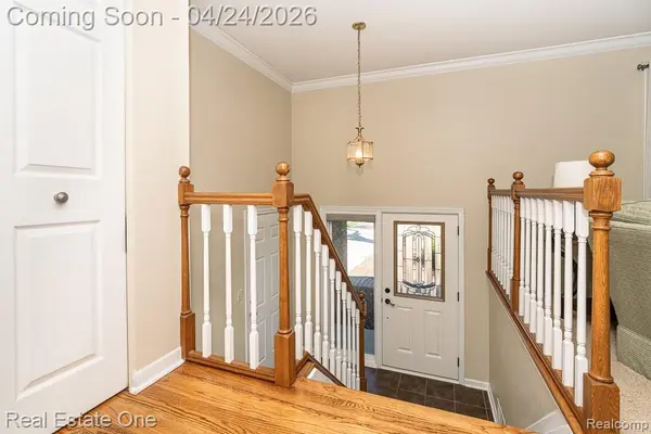 1841 Fair Oak CT, Rochester Hills, MI 48309