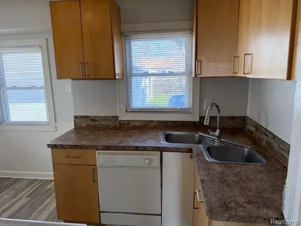 21760 Gascony AVE, Eastpointe, MI 48021