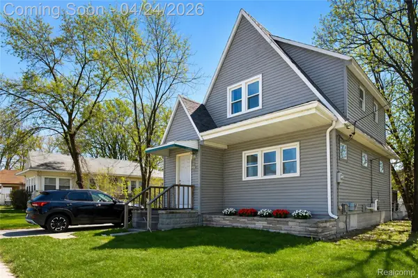 2140 E Bristol RD, Burton, MI 48529