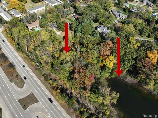 4255 Telegraph RD, Bloomfield Hills, MI 48302