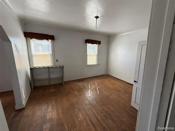 4715 Lumley ST, Detroit, MI 48210