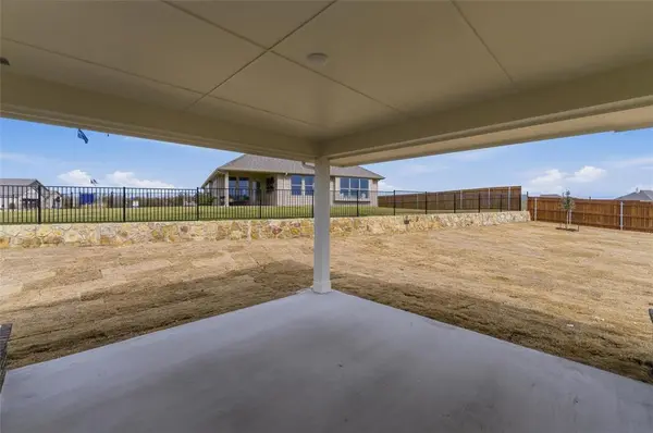 544 Waterford Park Boulevard, Weatherford, TX 76087