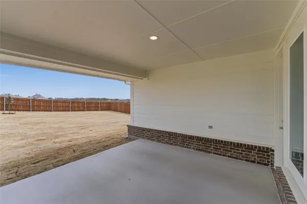 544 Waterford Park Boulevard, Weatherford, TX 76087