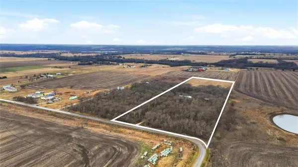 2421 Edwards Road, Van Alstyne, TX 75495