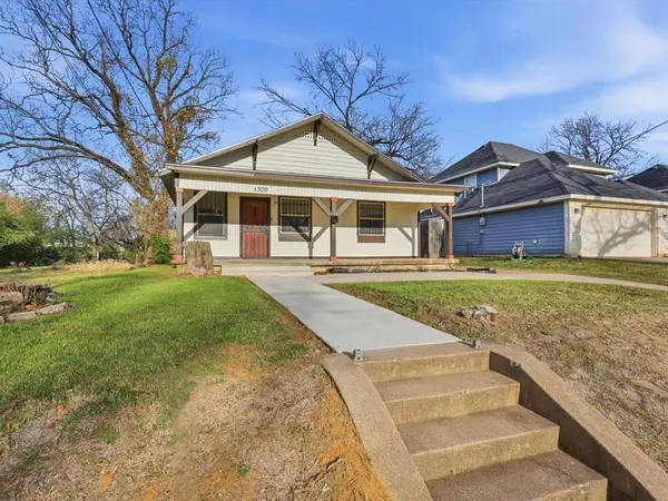 1309 Pennsylvania Avenue, Dallas, TX 75215