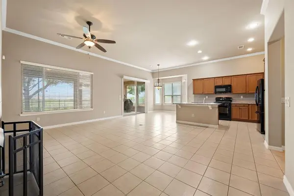 8917 Perimeter Street, Denton, TX 76207