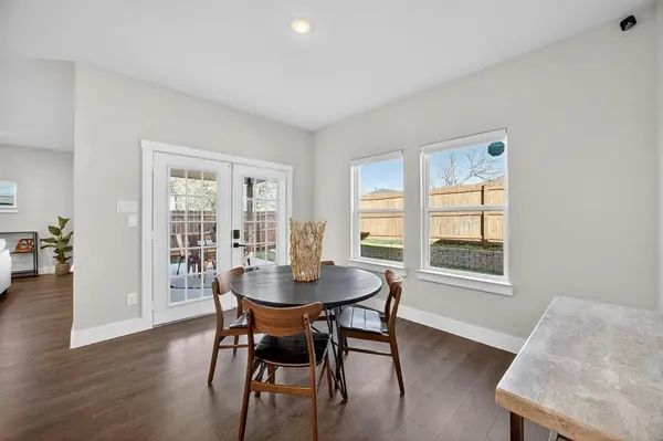 1913 E Myrtle Street, Fort Worth, TX 76104