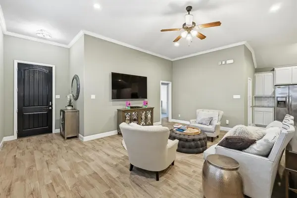 904 10th Street, Argyle, TX 76226