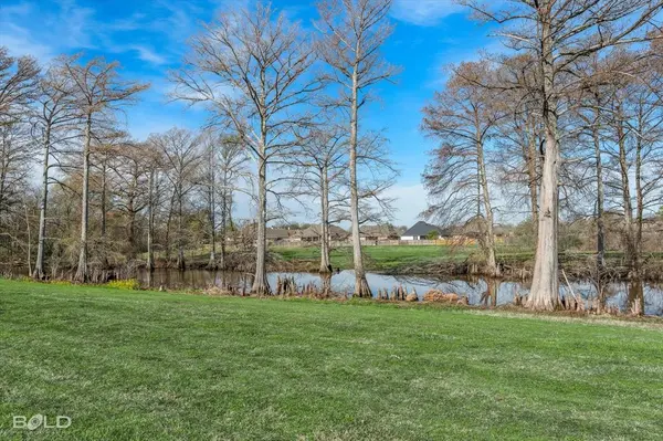 325 Coppice Place, Bossier City, LA 71111