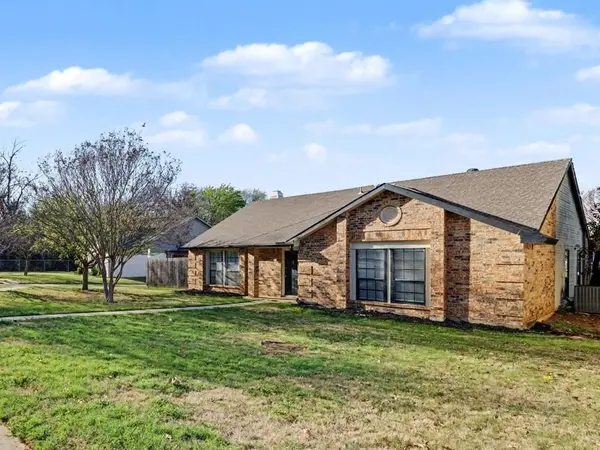 3024 Yorkshire Court, Flower Mound, TX 75028