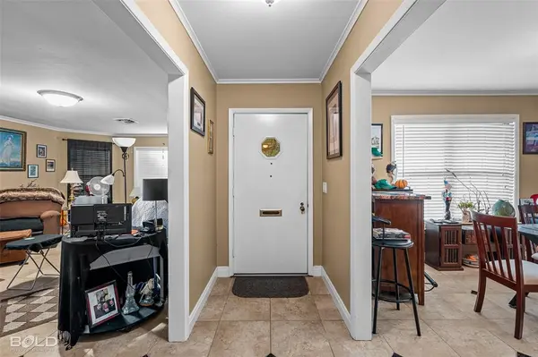 4445 Gilbert Drive, Shreveport, LA 71106