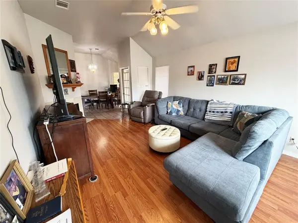 1418 Williamsburg Drive, Bossier City, LA 71112