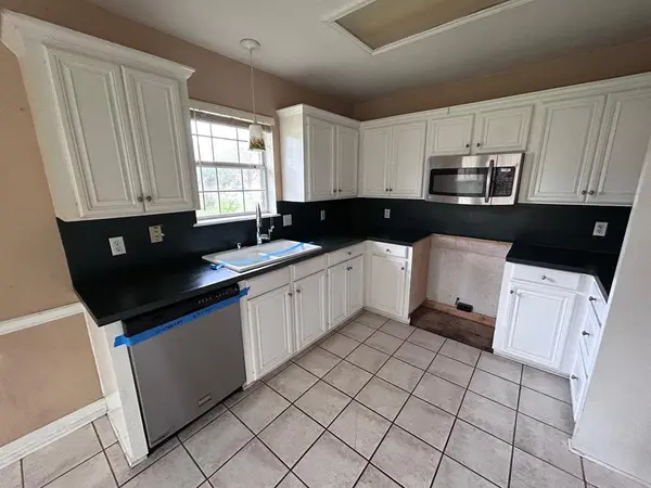 10448 Meadowview Drive, Keithville, LA 71047