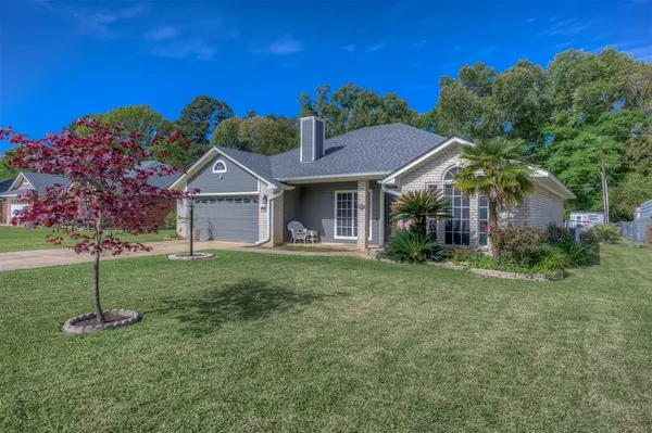 10074 Freedoms Way, Keithville, LA 71047