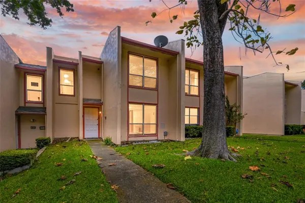 334 Valley Park Drive, Garland, TX 75043