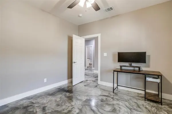 105 Ruidoso Way, Mineral Wells, TX 76067