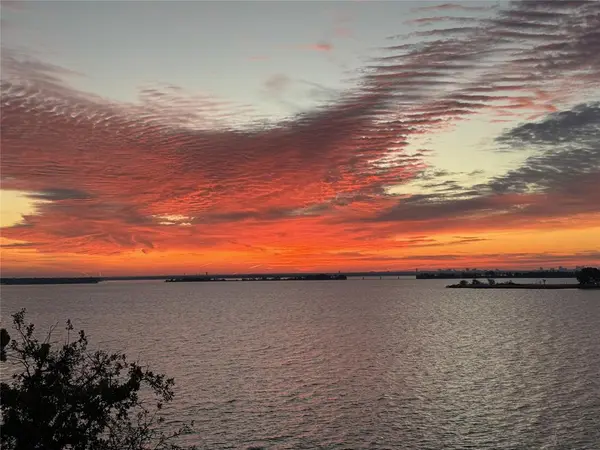 500 Waters Edge Drive #324, Lake Dallas, TX 75065