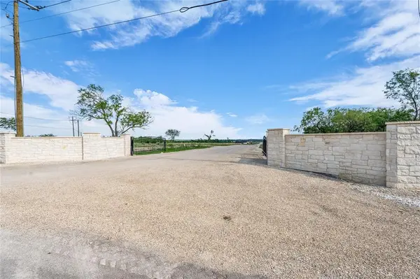 303 Lacek Mill Road, China Spring, TX 76633