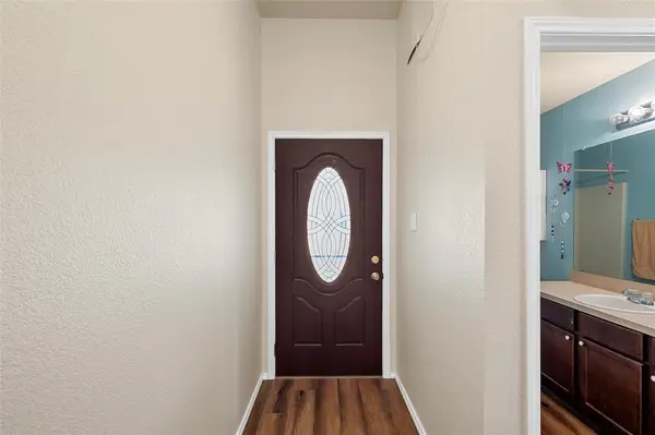 2032 Sabine Drive, Waco, TX 76708