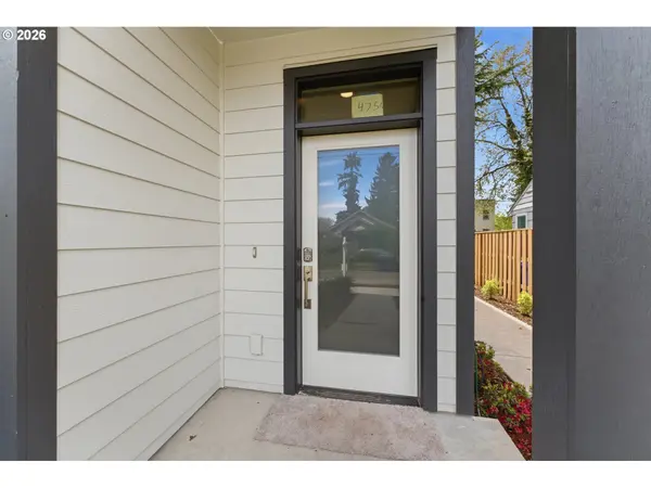 4754 N VANDERBILT ST, Portland, OR 97203