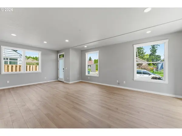 4754 N VANDERBILT ST, Portland, OR 97203