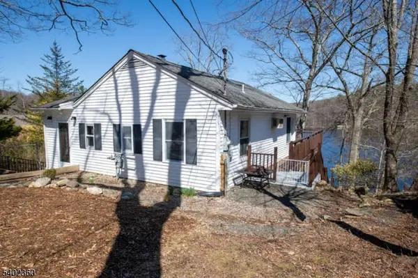 52 Broadway, West Milford Twp., NJ 07480