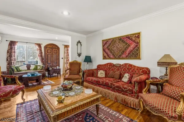 77 High St, Bloomfield Twp., NJ 07003