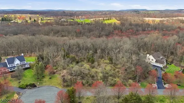 18 Meadow Ridge Rd, Knowlton Twp., NJ 07832