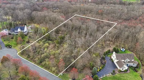 18 Meadow Ridge Rd, Knowlton Twp., NJ 07832