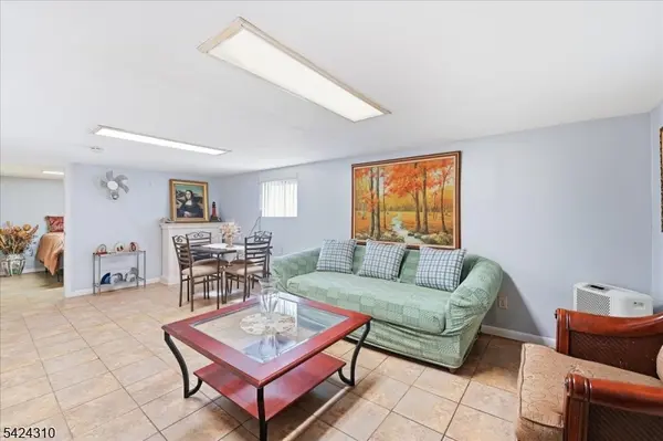 4701 Aschoff Pl, North Bergen Twp., NJ 07047