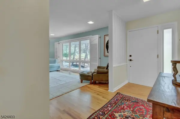 259 Long Meadow Rd, Kinnelon Boro, NJ 07405