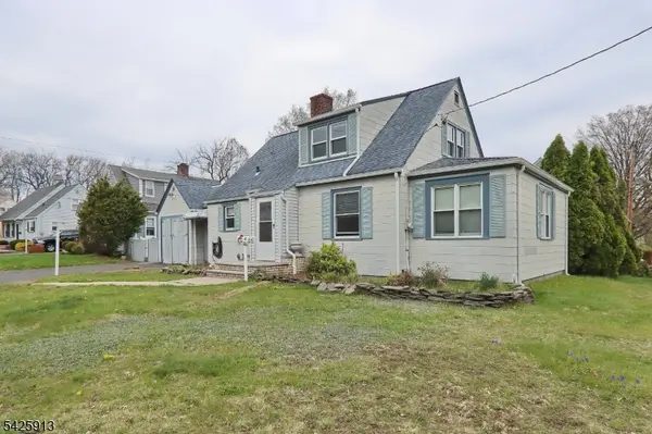 2 Mohawk Dr, Cranford Twp., NJ 07016