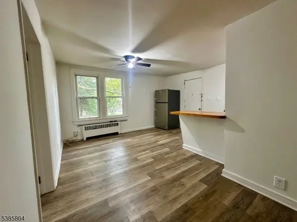 390 Apt2 Orange Rd #2, Montclair Twp., NJ 07042