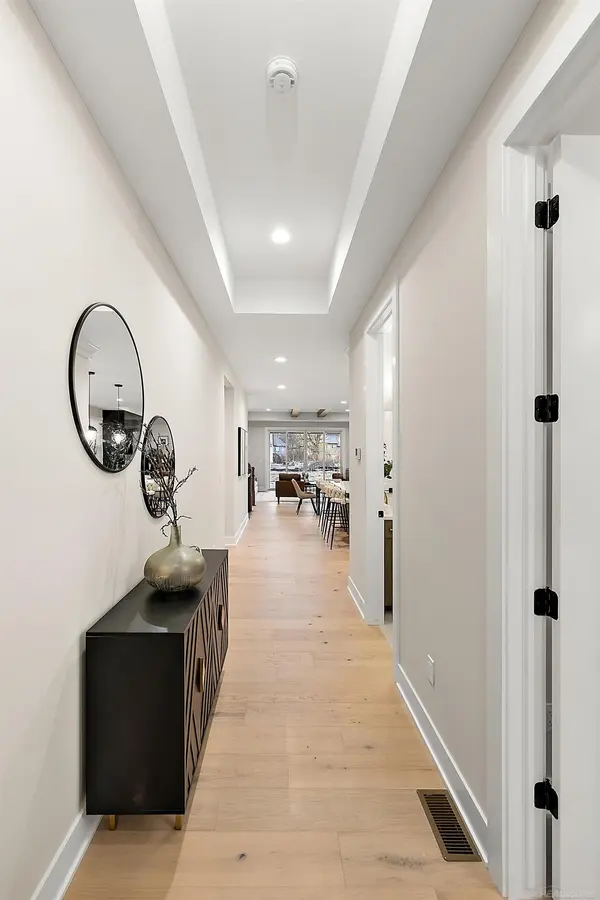 5920 Willow Grove DR, Troy, MI 48085