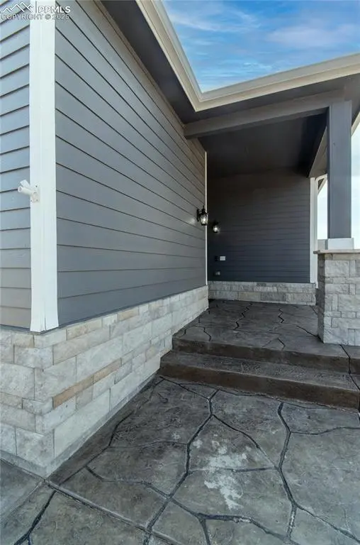 10604 Deer Meadow CIR, Colorado Springs, CO 80925