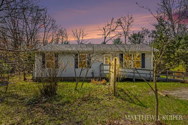 6901 Evanston AVE, Egelston Twp, MI 49442