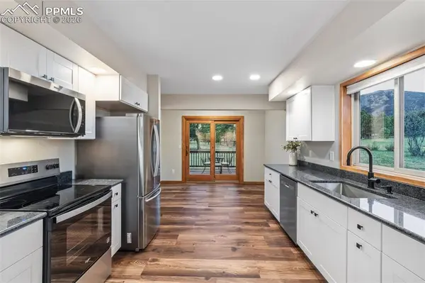 18460 Sunburst DR, Monument, CO 80132