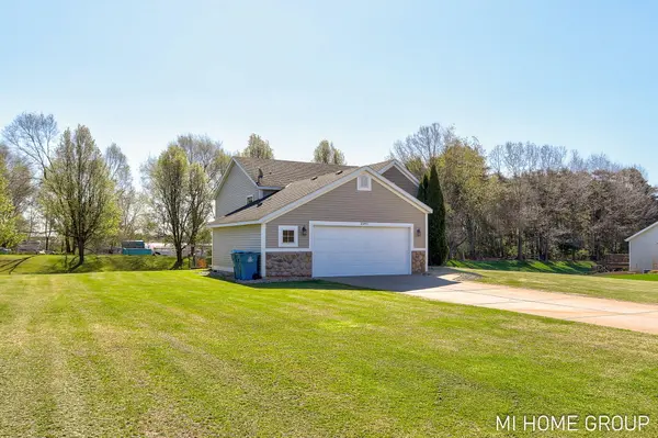3391 Heathridge TRL, Heath Twp, MI 49419