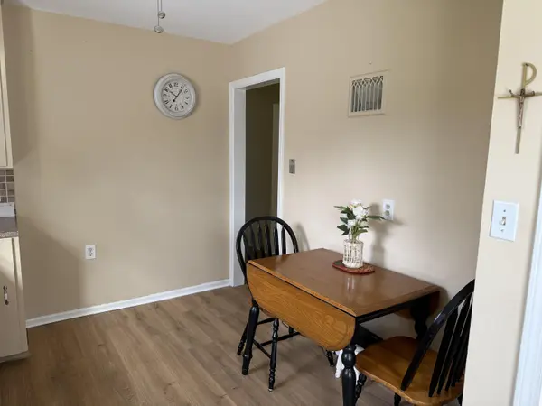 1307 Cornell RD, Roosevelt Park City, MI 49441