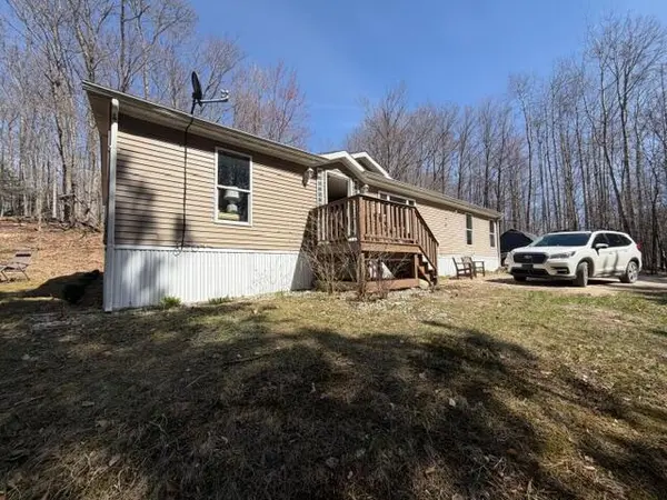 5088 Buck RD, Whitewater Twp, MI 49690